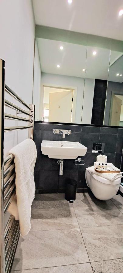 Cosy Studio Apartment In Birmingham City Centre ภายนอก รูปภาพ